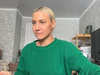 hotsweetbb's CamSoda show and profile