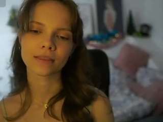 natashamiala's CamSoda show and profile