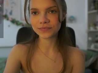 natashamiala Live Webcam on CamSoda