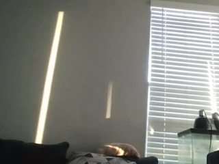honeyyellababy Live Webcam on CamSoda