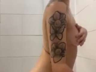 honeyyellababy Live Webcam on CamSoda