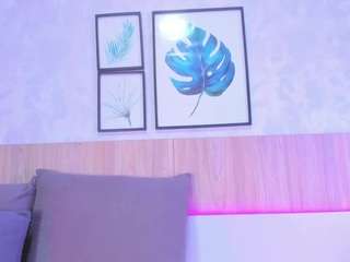 alanna-hank Live Webcam on CamSoda