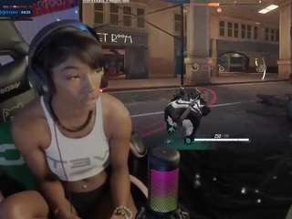 niviawolfe webcam