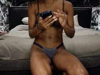 niviawolfe