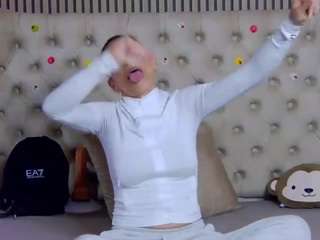 playfulshow live cam profile