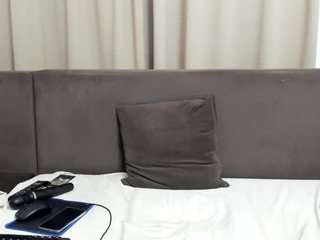  sophiestique chat room