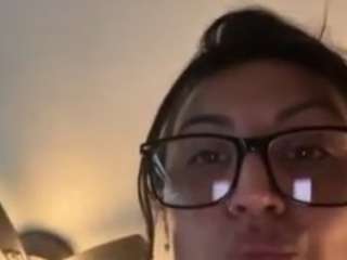 Live webcam model lovelala69 on Soda Cams