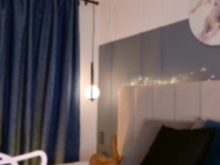 Live webcam model nina-rose on Soda Cams