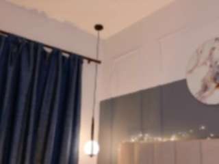 Live webcam model nina-rose on Soda Cams