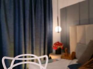 Live webcam model nina-rose on Soda Cams