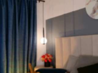 nina-rose Live Webcam on CamSoda