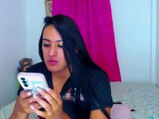 estrella-harryson Live Webcam on CamSoda