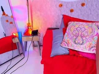 Estrella-Harryson live cam preview