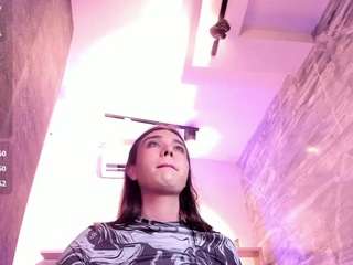 saracabali's CamSoda show and profile