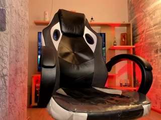 saracabali's CamSoda show and profile