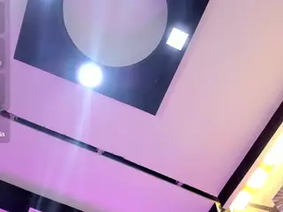 SaraCabali's Live Sex Cam Show