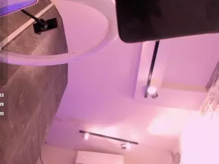 SaraCabali's Live Sex Cam Show