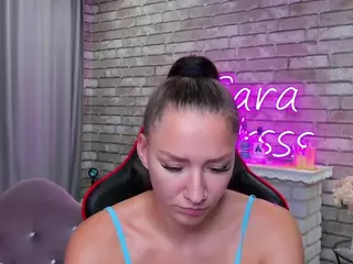 SaraCoksss's Live Sex Cam Show