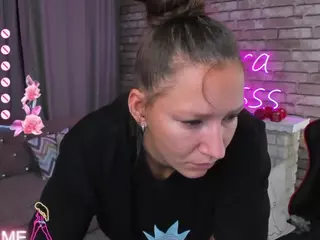 SarahCoksss's Live Sex Cam Show