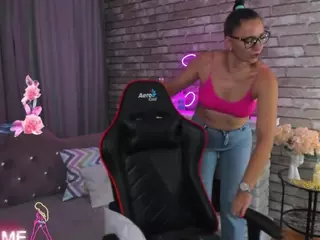 SarahCoksss's Live Sex Cam Show