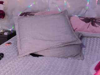 emmajohnss webcam model