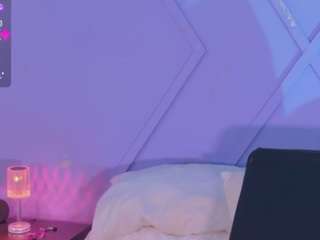 emmajohnss live webcam show