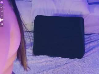 Emma live webcam show