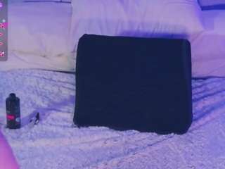 Emma live webcam show