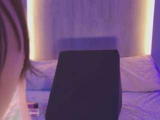 Emma live cam preview