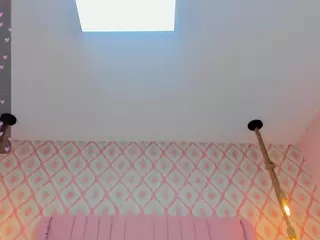 CHLOE-MULLER's Live Sex Cam Show