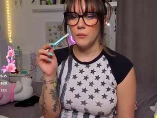 marinalovesyou Live Webcam on CamSoda