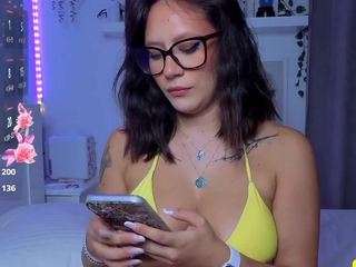  marinalovesyou chat room