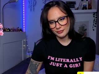 Live webcam model marinalovesyou on Soda Cams