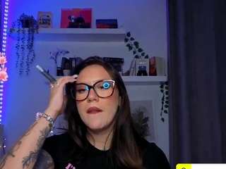 marinalovesyou Live Webcam on CamSoda