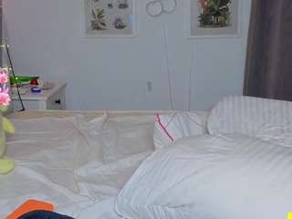 marinalovesyou Live Webcam on CamSoda