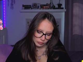 marinalovesyou Live Webcam on CamSoda