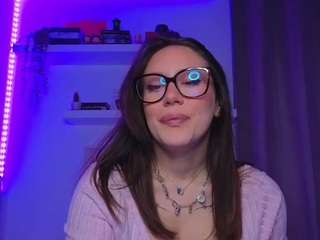 marinalovesyou Live Webcam on CamSoda