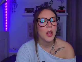 marinalovesyou webcam