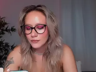 Your local hottie's Live Sex Cam Show