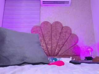 gaby-leonnn live cam preview