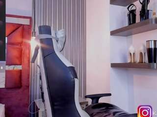 katadelafontaine Live Webcam on CamSoda