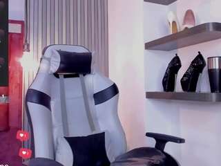 katadelafontaine Live Webcam on CamSoda