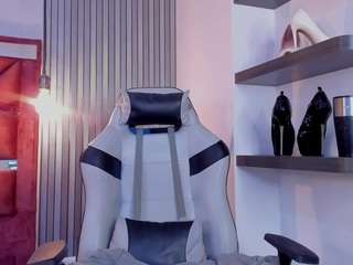 Acest model este live acum. katadelafontaine