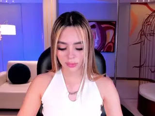 JuanitaClay's Live Sex Cam Show