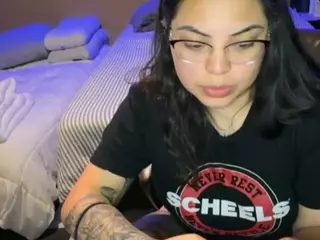 Drizzypeach602's Live Sex Cam Show