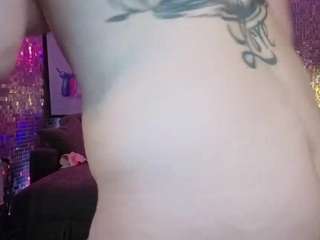 lucyallen4201 webcam