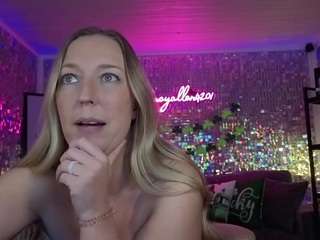 lucyallen4201 webcam