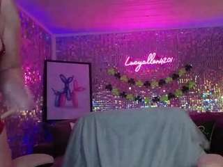 lucyallen4201 webcam