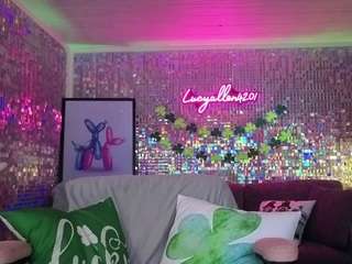 lucyallen4201 webcam