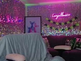 lucyallen4201 webcam